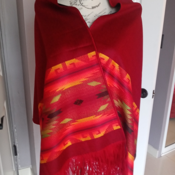 Treasure of Andes Sweaters - Artisanal RED Andean Shawl, ECUAFOR